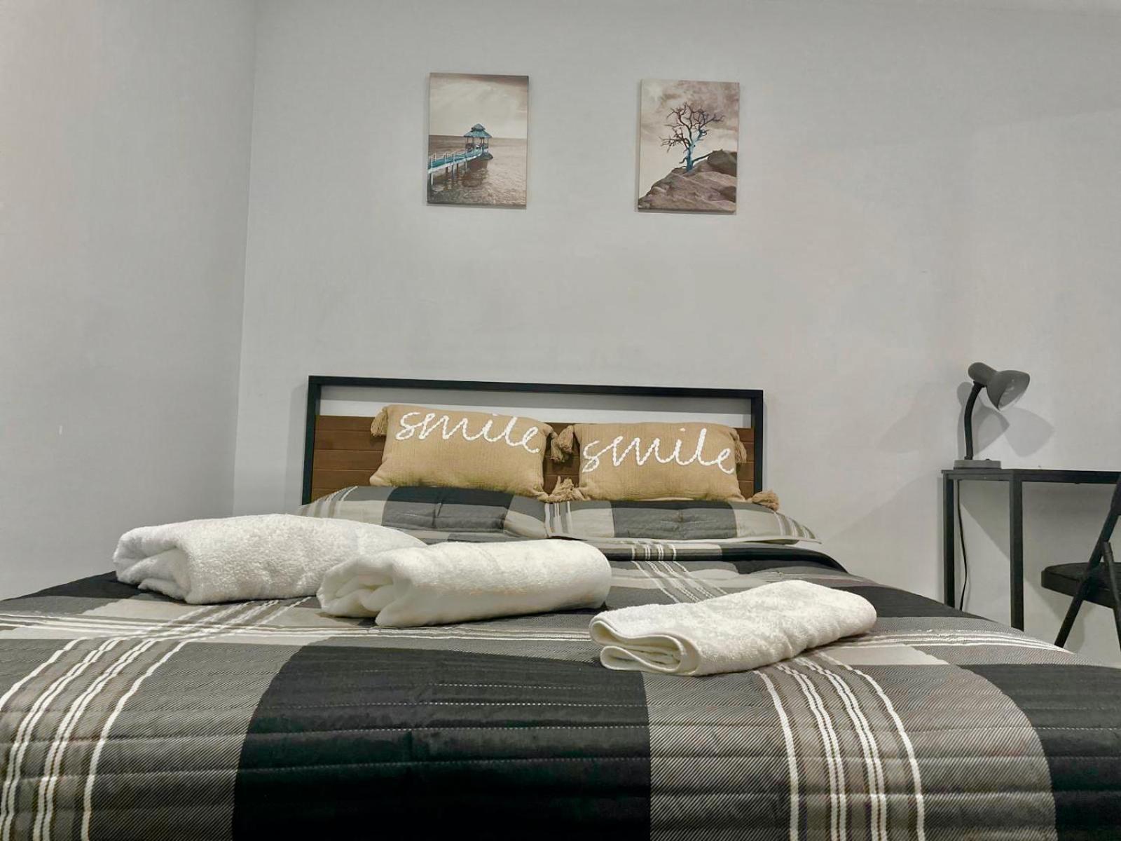 Cozy Room In A Quiet Neighbourhood Τορόντο Εξωτερικό φωτογραφία